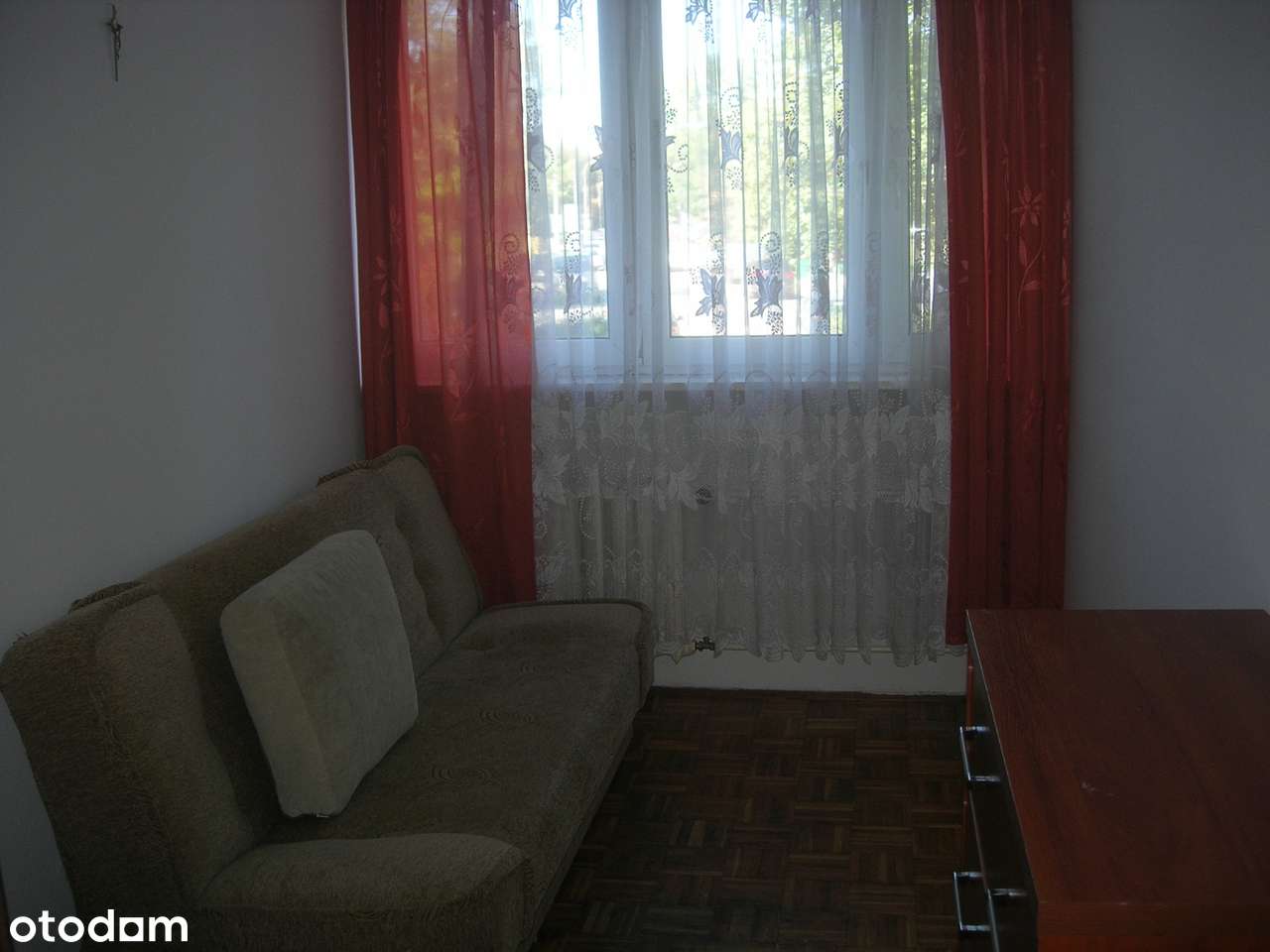 3 rozkładowe pokoje z oddzielną kuchnią ogrzewanie miejskie-2