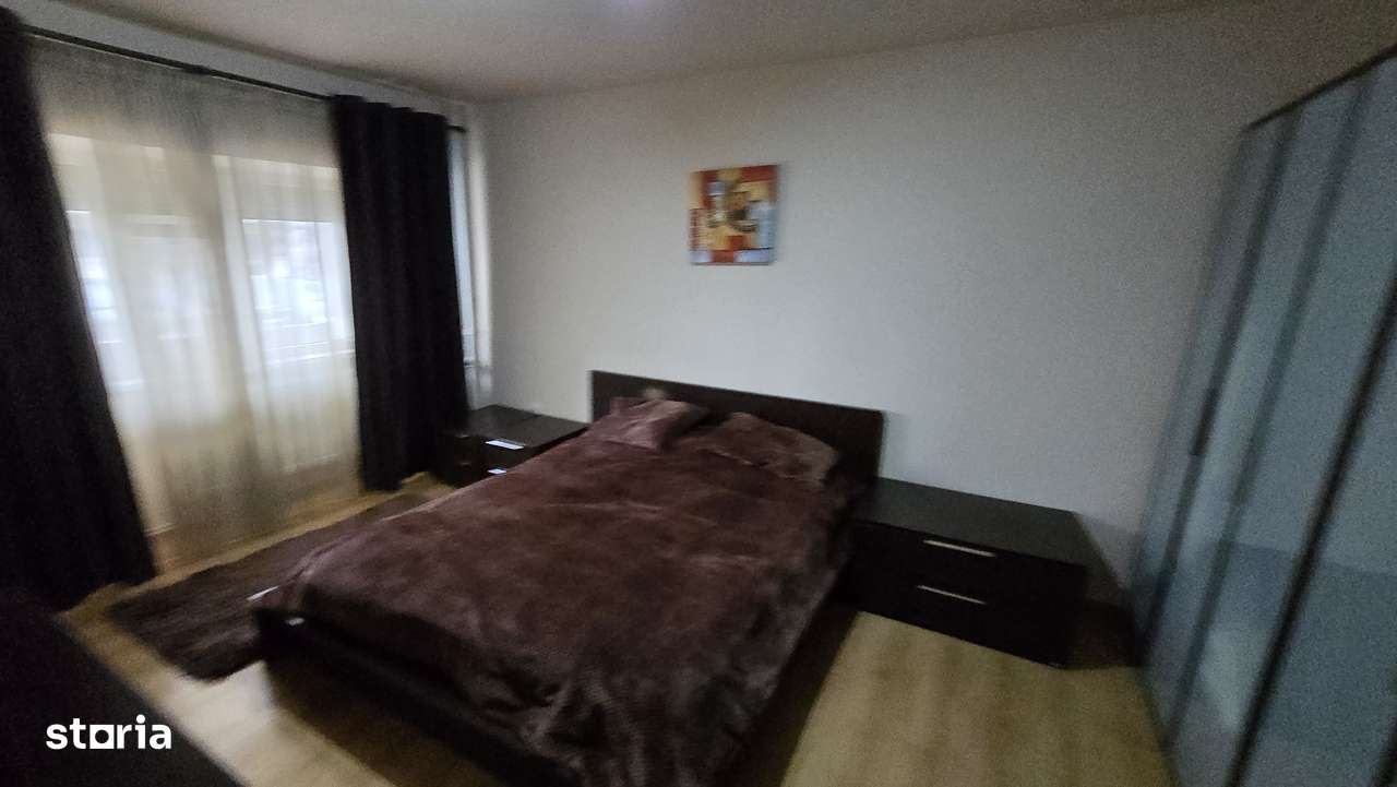 Apartament cu 3 camere de vanzare, etajul 1, Focsani-2