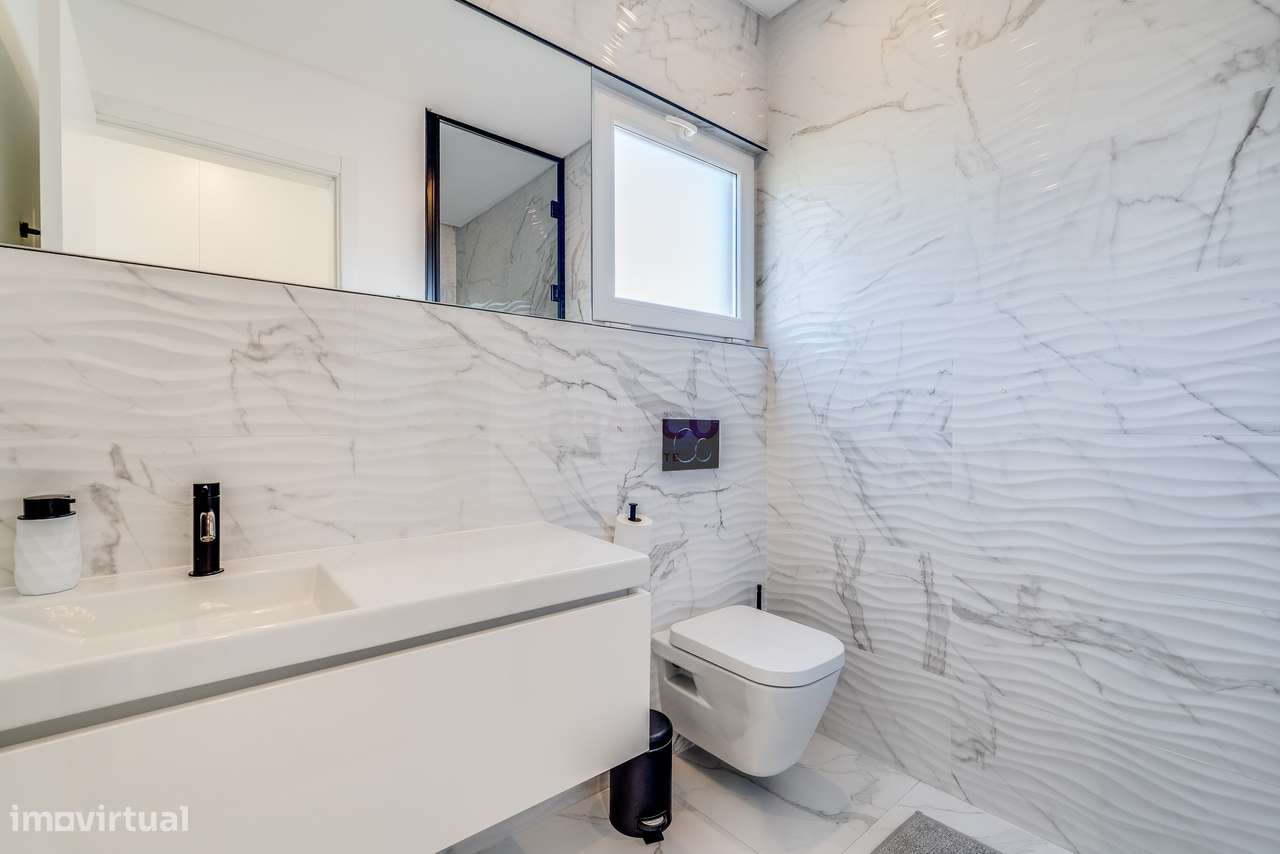 Moradia Semi-Geminada T2+1 com Piscina | Pestana Valley Nature, Sesmar-13