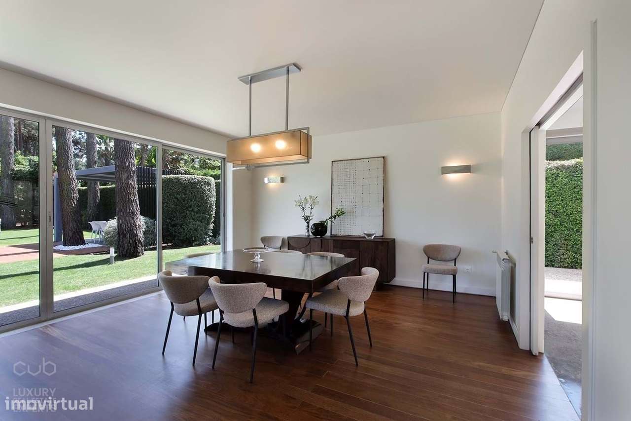 Moradia, 391 m², Charneca de Caparica e Sobreda-34