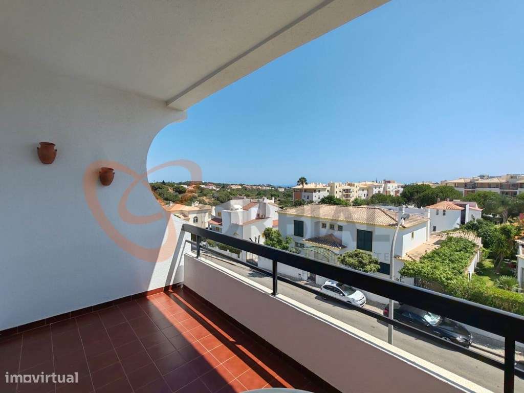 Fantástico Apartamento T2 para venda em Albufeira com garagem. - Grande imagem: 1/27