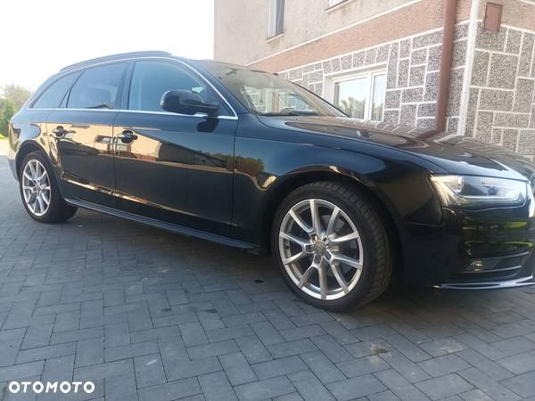 Audi A4 Avant 2.0 TDI DPF Ambiente - 5