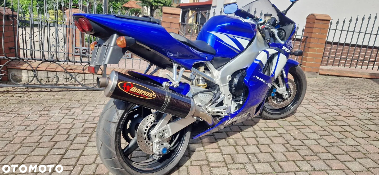 Yamaha YZF - 3