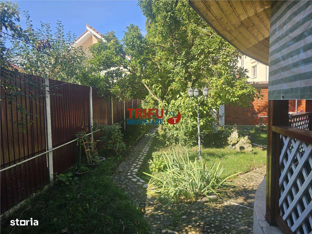 Casă de vânzare în Micești - Imagine principală: 3/20