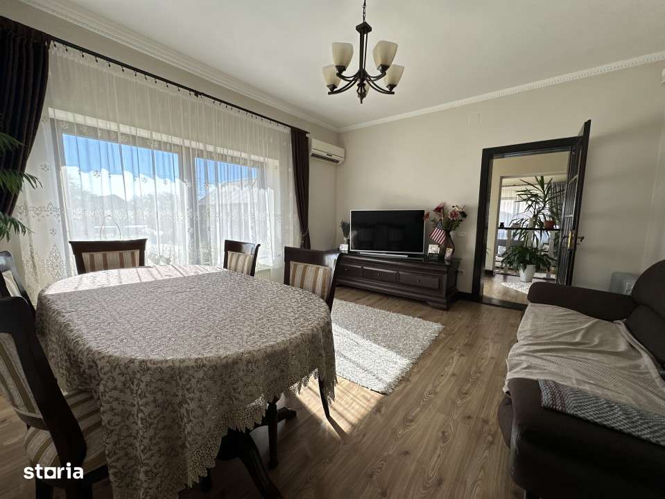 Casa individuala spatioasa, 9 camere, 1600 mp teren, Sanandrei - Imagine principală: 2/19