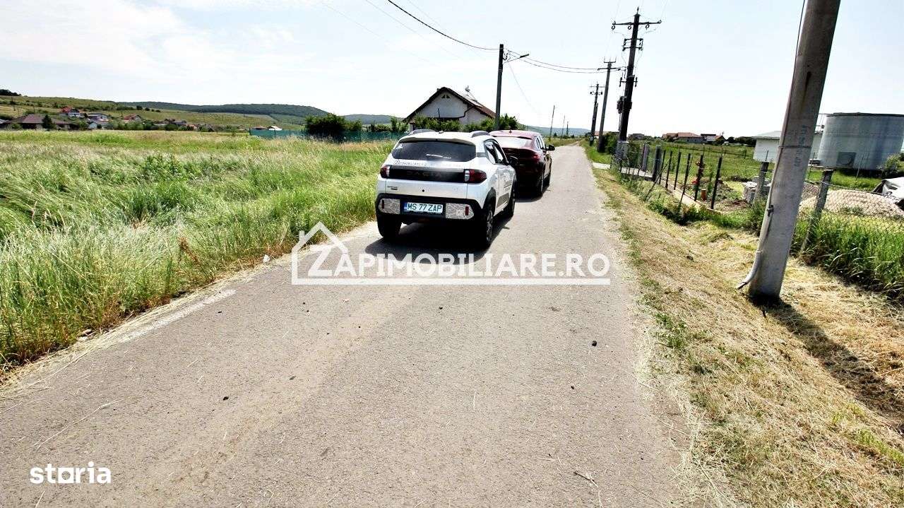 Teren Intravilan 4000mp Ernei cu deschidere la drum asfaltat - Imagine principală: 3/3