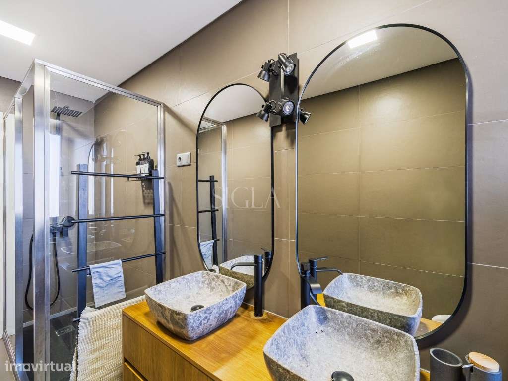 Moradia com Terreno em Cortegaça-26