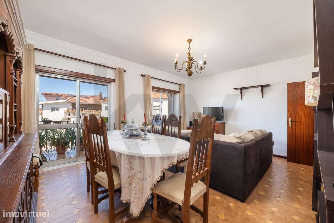 Moradia T3 em Brasfemes | Garagem 3 carros | pisos independentes - Grande imagem: 2/26