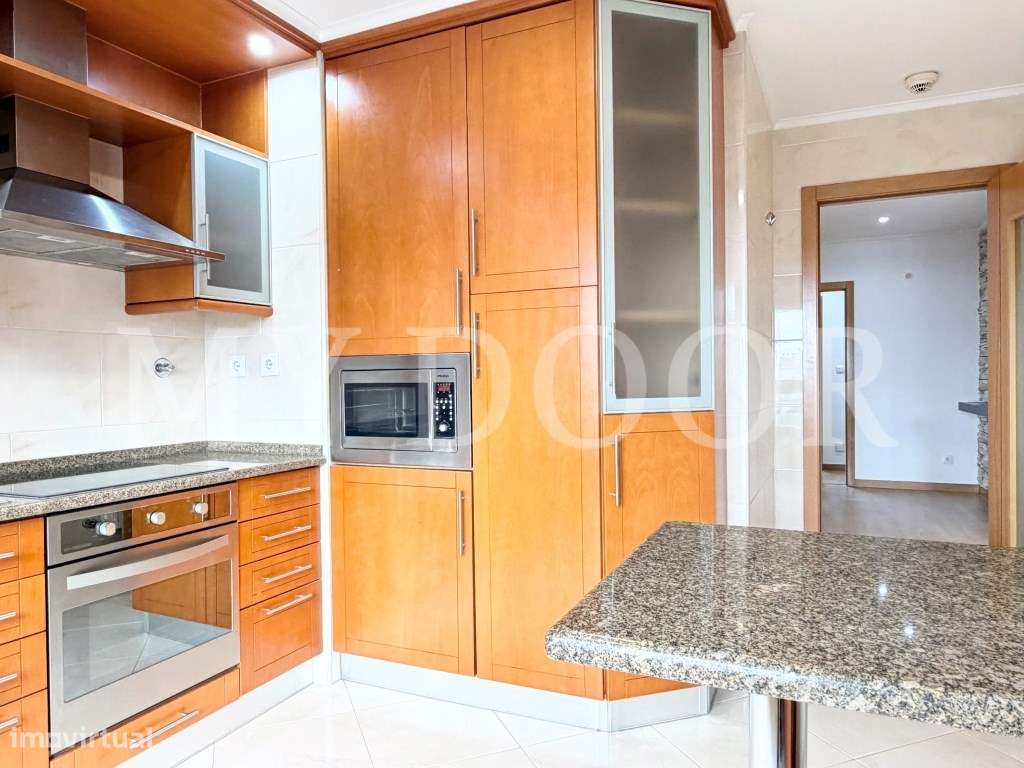 Apartamento T3 - Urb. Colinas do Cruzeiro - Excelente oportunidade-16