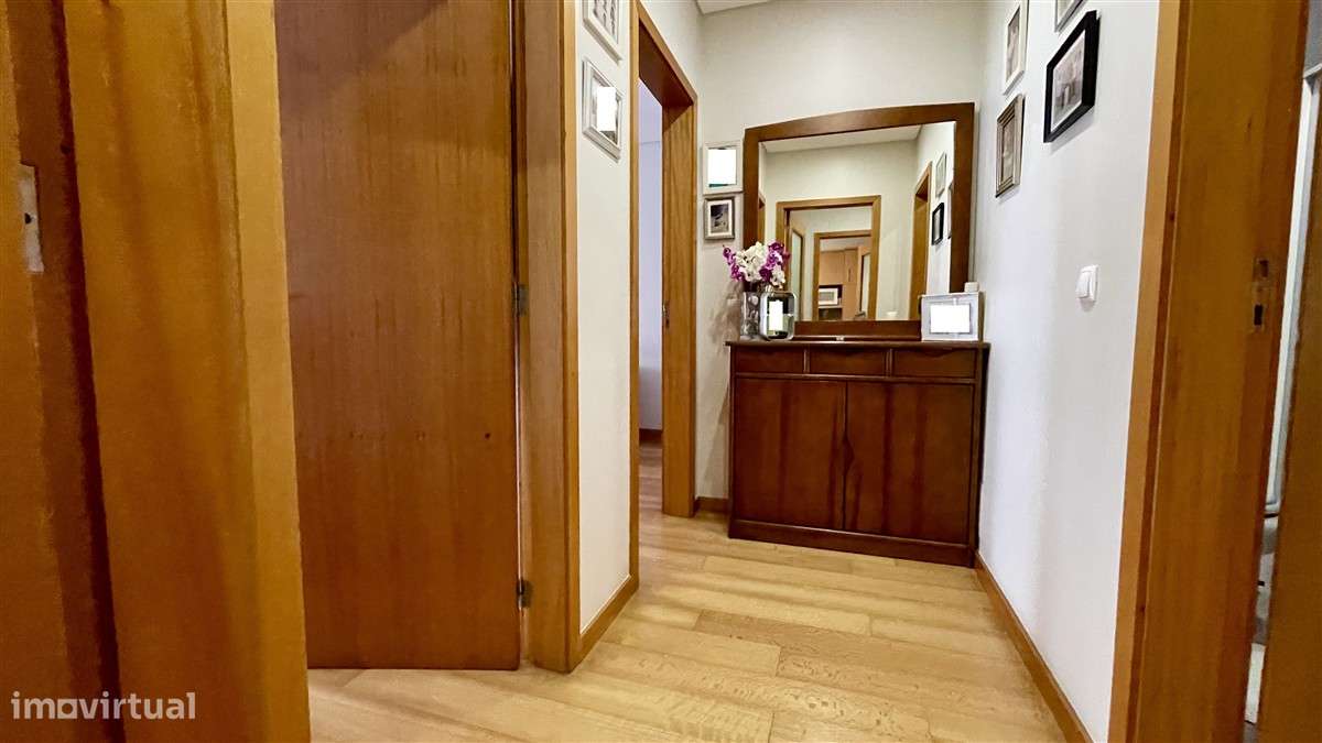 Andar de Moradia T2-Aver-o-Mar-Terraço-garagem fechada-11