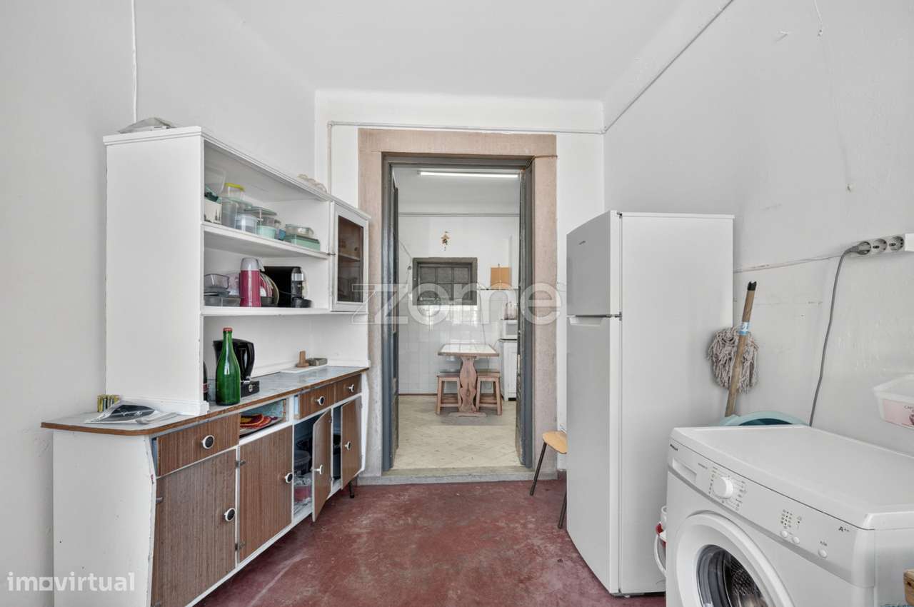 PRÉDIO HISTÓRICO NA SÉ VELHA (Coimbra) — UM INVESTIMENTO COM ALMA-18