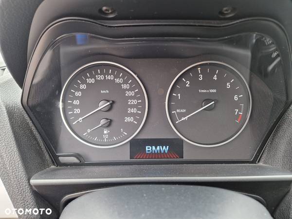 BMW Seria 1 114i - 33