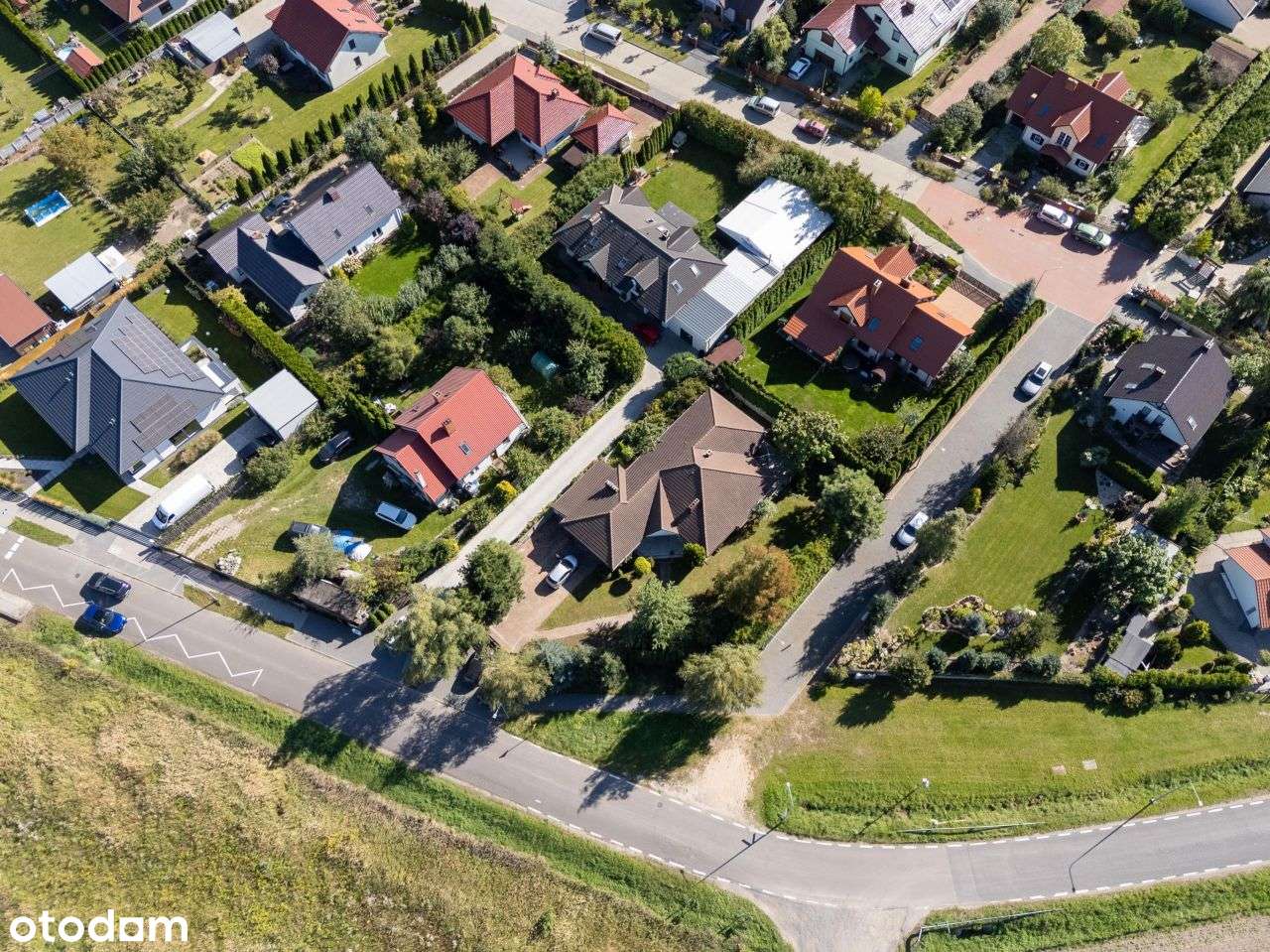 Podmiejski komfort-wygodny parterowy dom z ogrodem-16