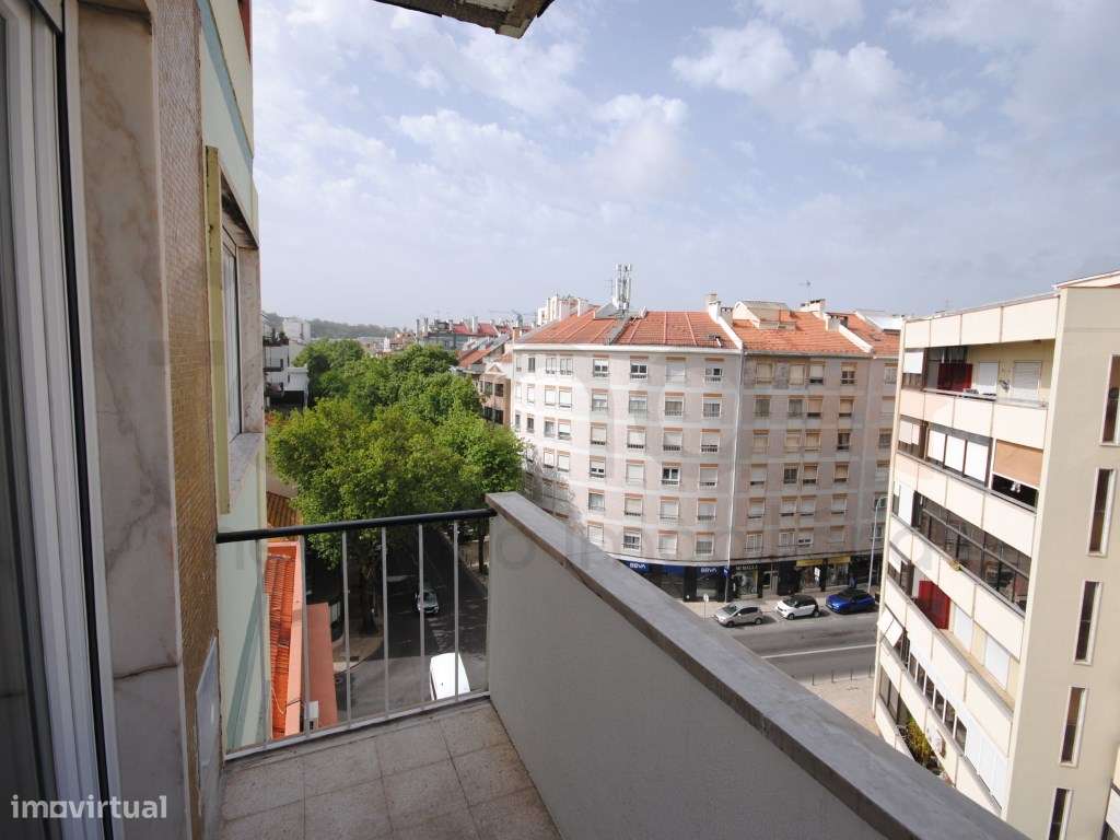 T3 Remodelado em Benfica-10