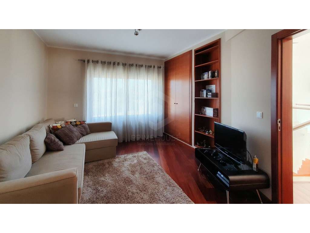 Moradia T5 Contemporânea na Arrábida - Elegância, Conforto e Exclus...-22