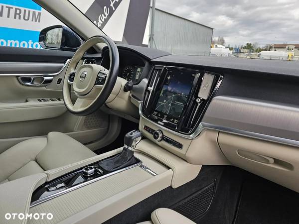 Volvo V90 D4 Geartronic - 13