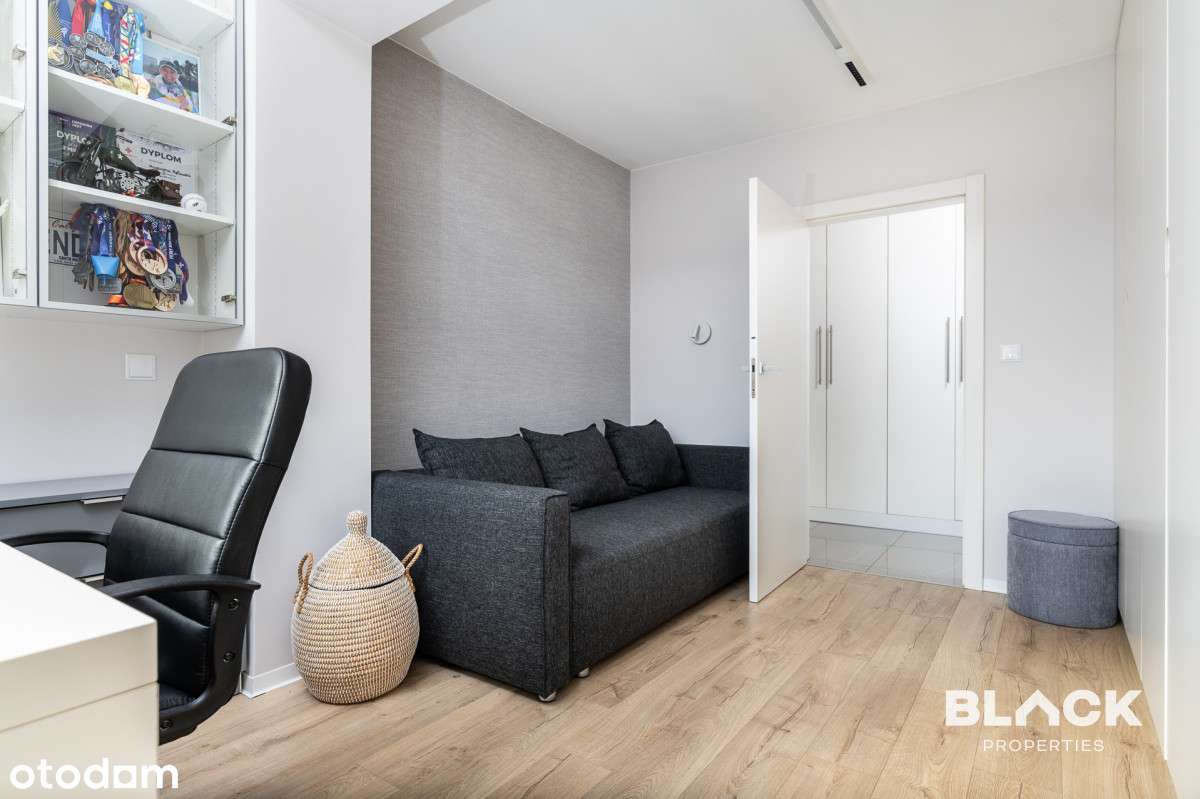 Dom dla inwestora na Woli Justowskiej-5