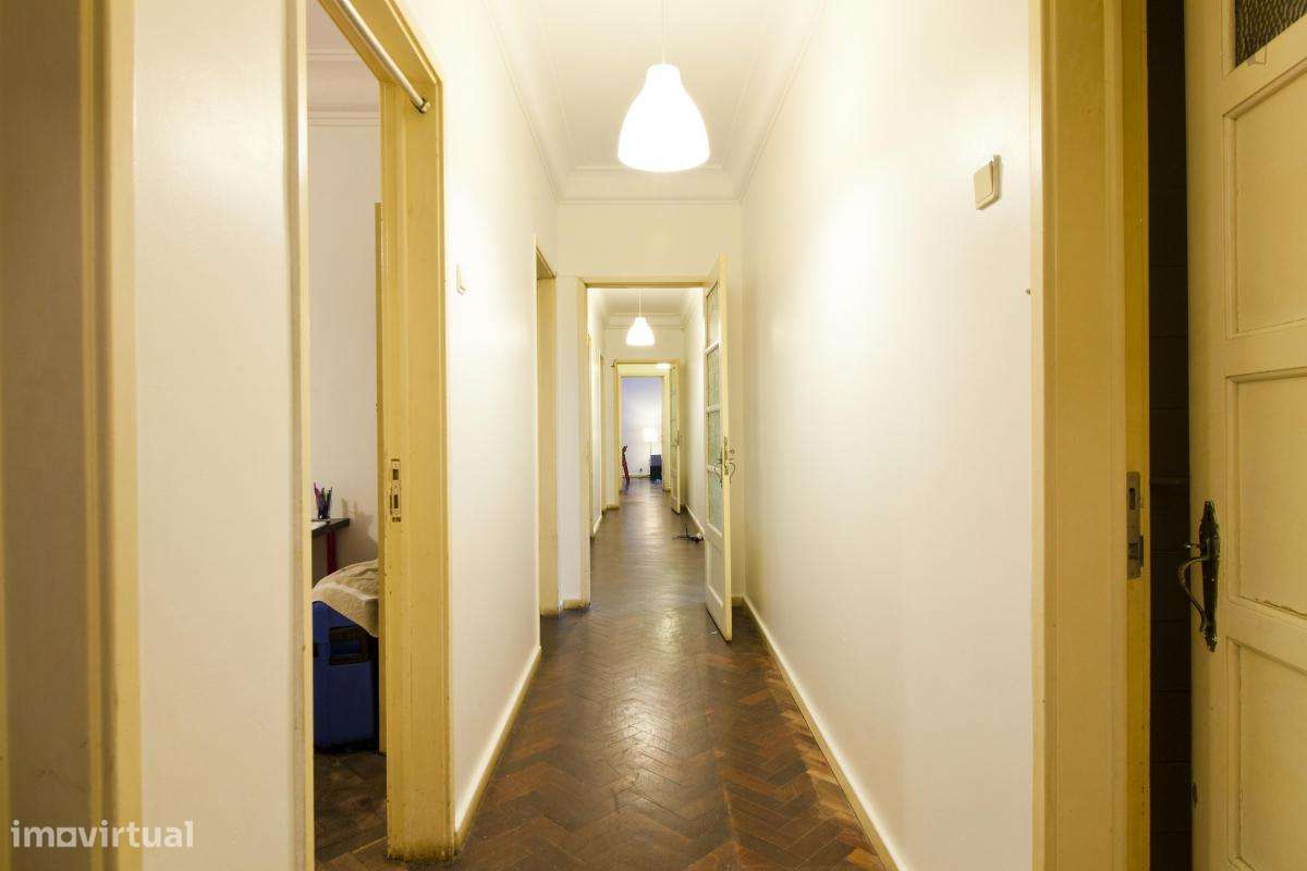 Quarto - localizado em Arroios Lisbon - Grande imagem: 4/7