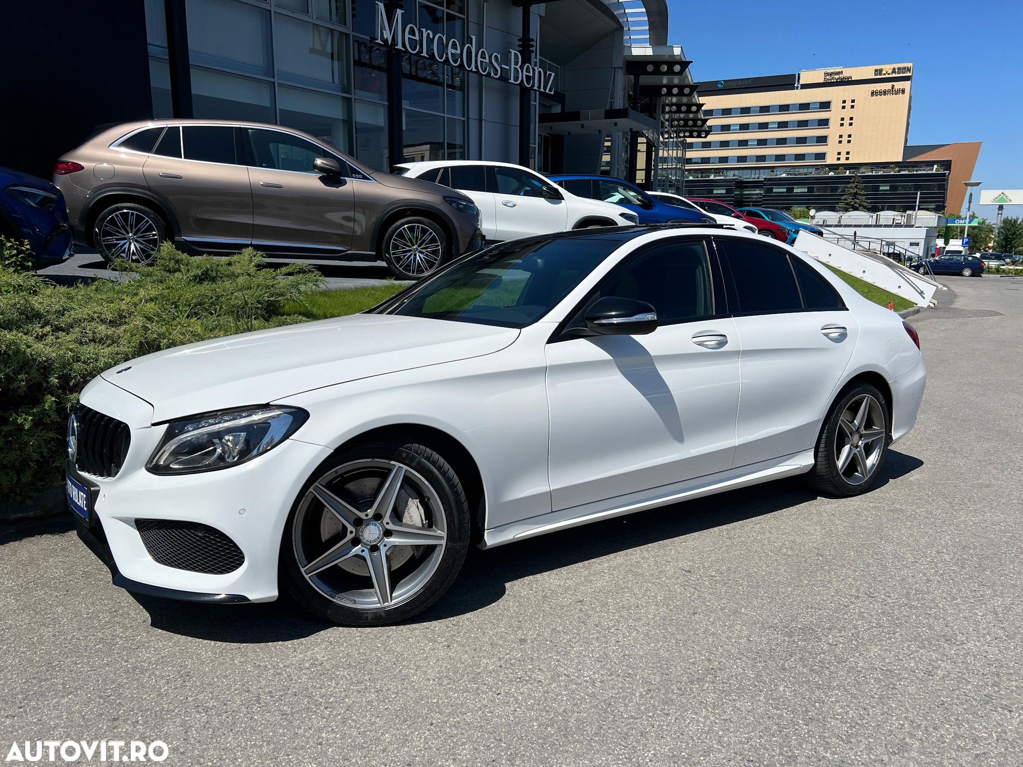 Mercedes-Benz C 300 7G-TRONIC AMG Line - 1