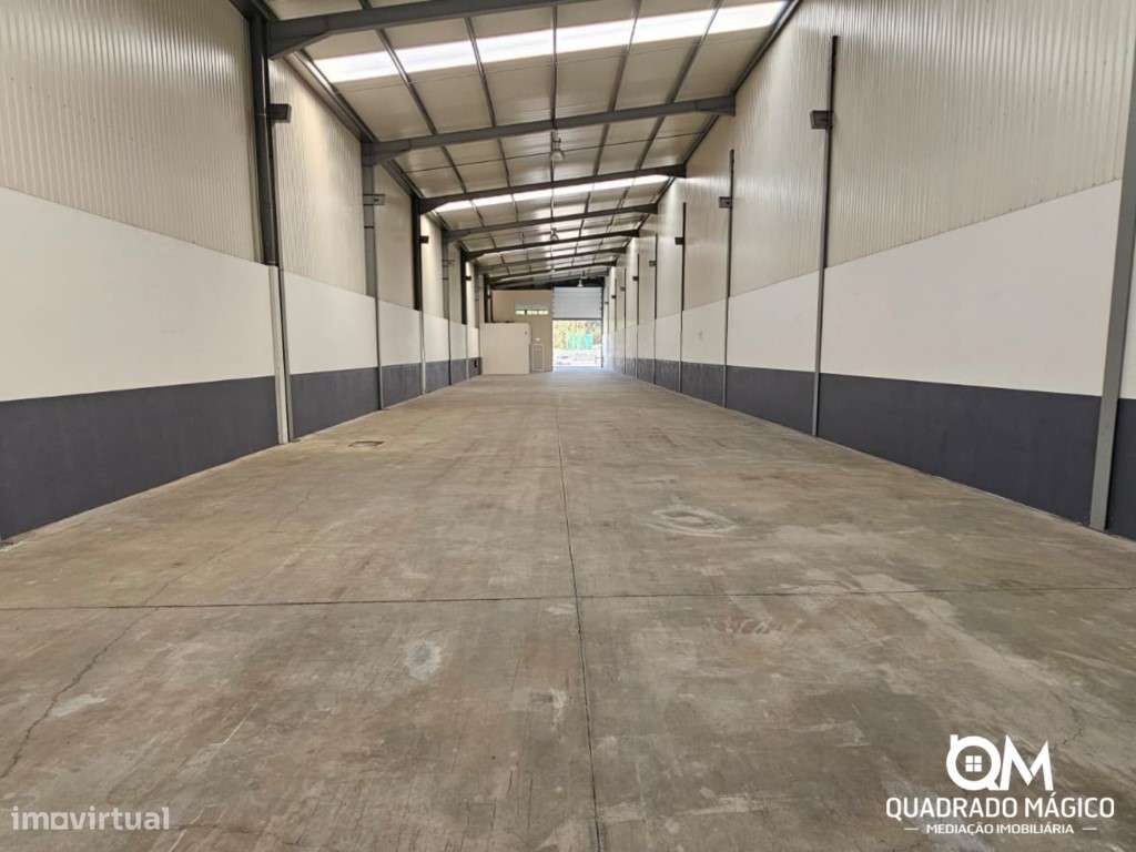 Armazém com Licença Industrial para Arrendamento ZI de Romariz - Grande imagem: 5/42