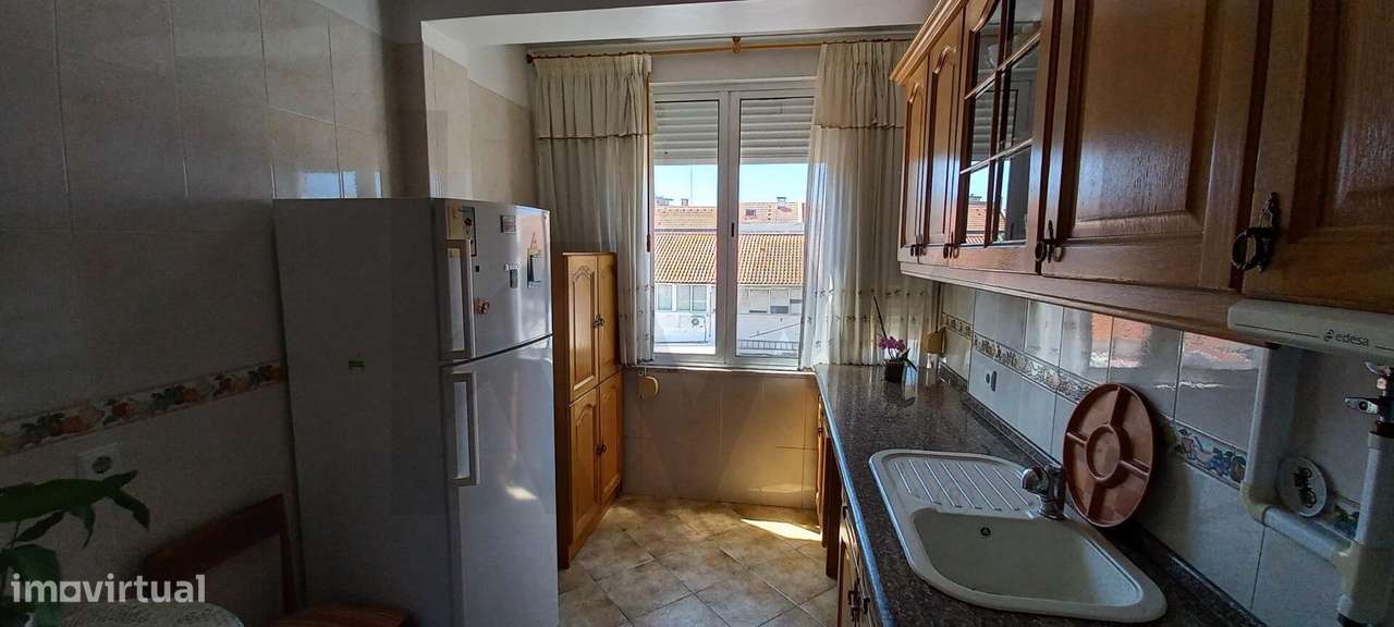 Apartamento T2 à Venda | Portas de Benfica | Excelente Localização! - Grande imagem: 5/28