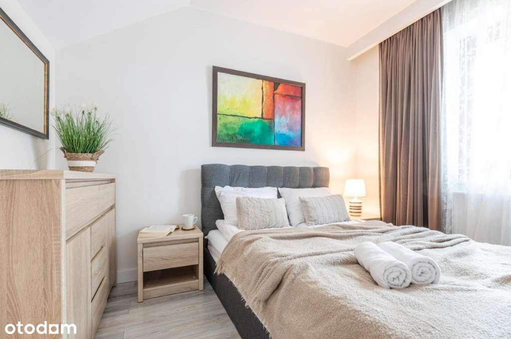 Komfortowy apartament  z parkingiem-4