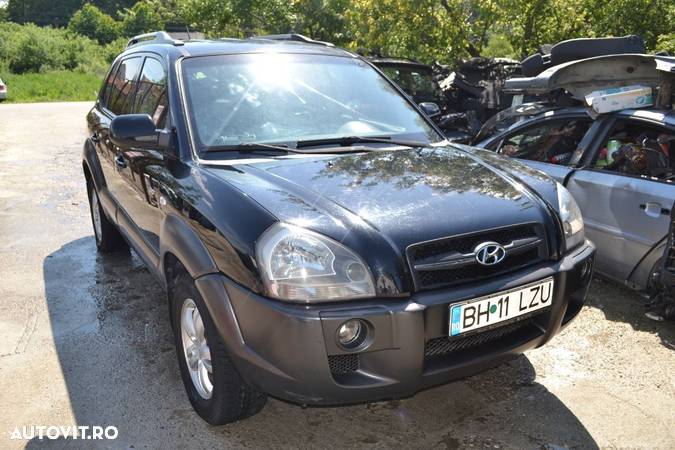 Dezmembrez Hyundai Tucson 2.0 Crdi 2006 - 1