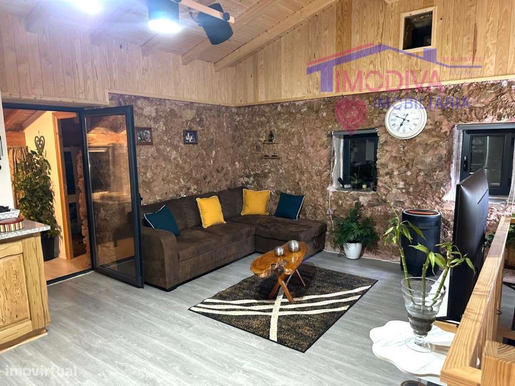 Moradia T2 a 5 minutos das Fragas São Simão-5