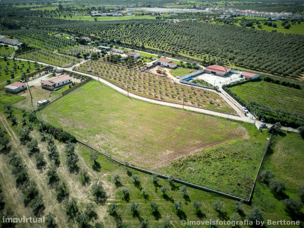 Terreno rustico murado de 7.130 m² em Moura - Grande imagem: 5/6