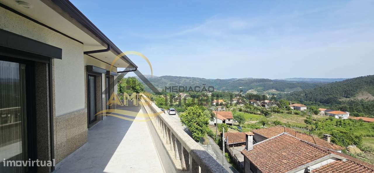 MORADIA T6 PARA VENDA-52