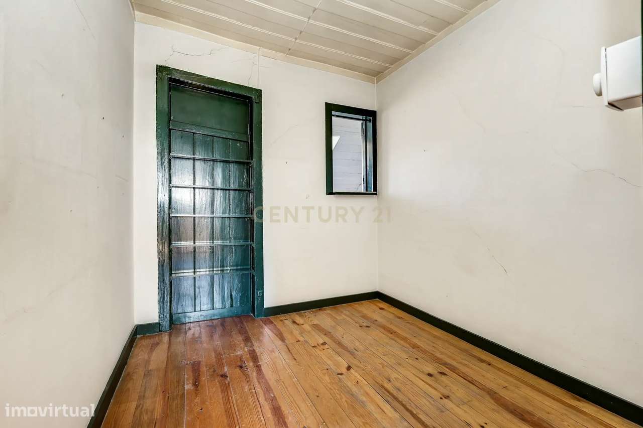 Apartamento T2 Na Lapa, Lisboa-16