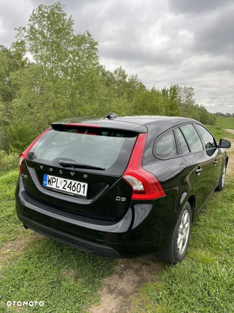 Volvo V60 D3 Kinetic - 9