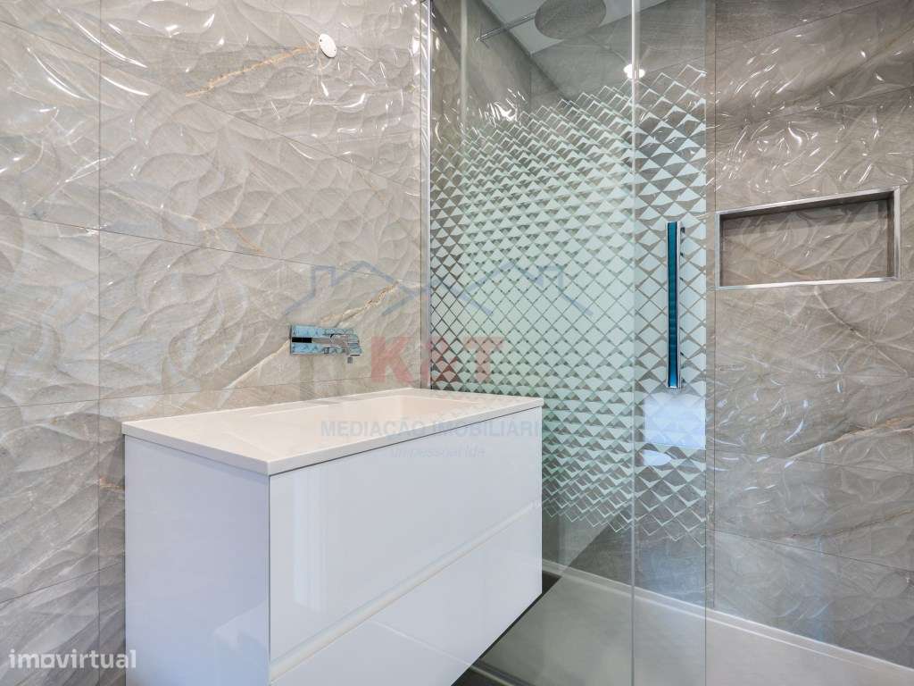 Moradia T3 com piscina-27