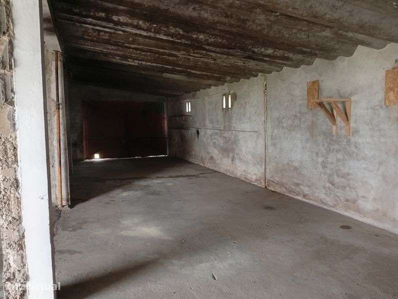 Armazém e Espaço Exterior - Grande imagem: 5/8