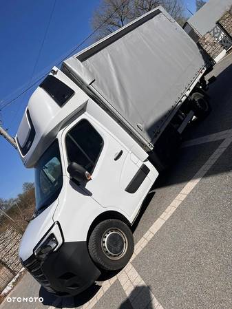 Renault Master - 1