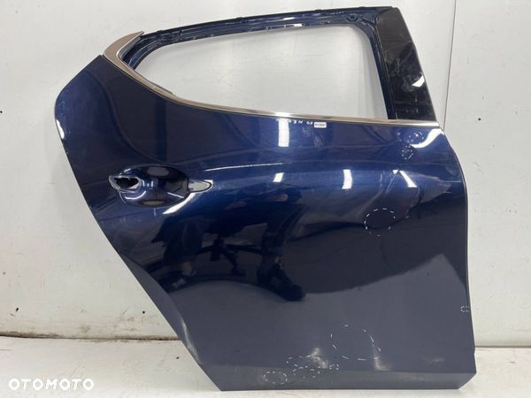 Drzwi Mazda 3 IV BP 19r.- Hatchback HB prawe tylne prawy tył listwa BDMT72010 - 1