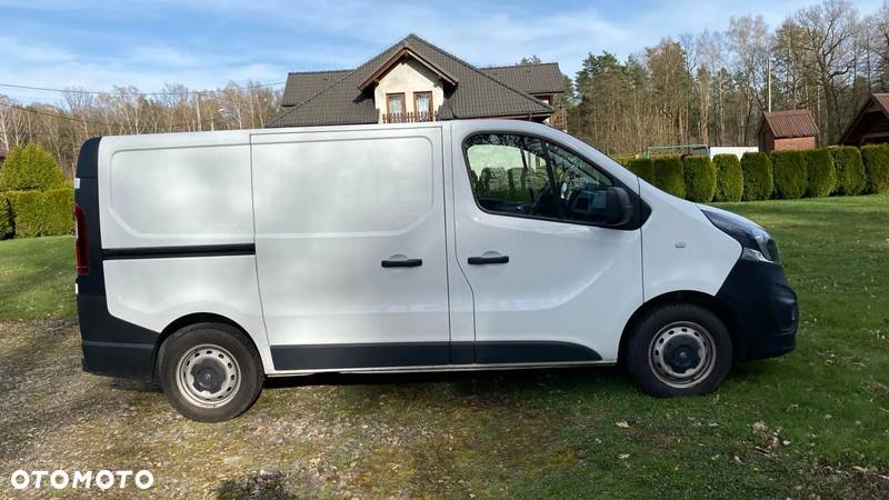 Opel Vivaro - 4