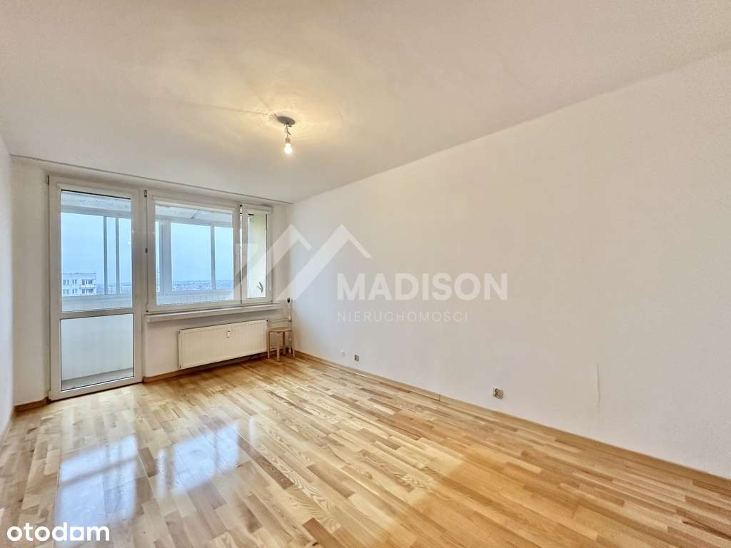 37 m2 | 2 pokoje | osobna kuchnia | loggia-0