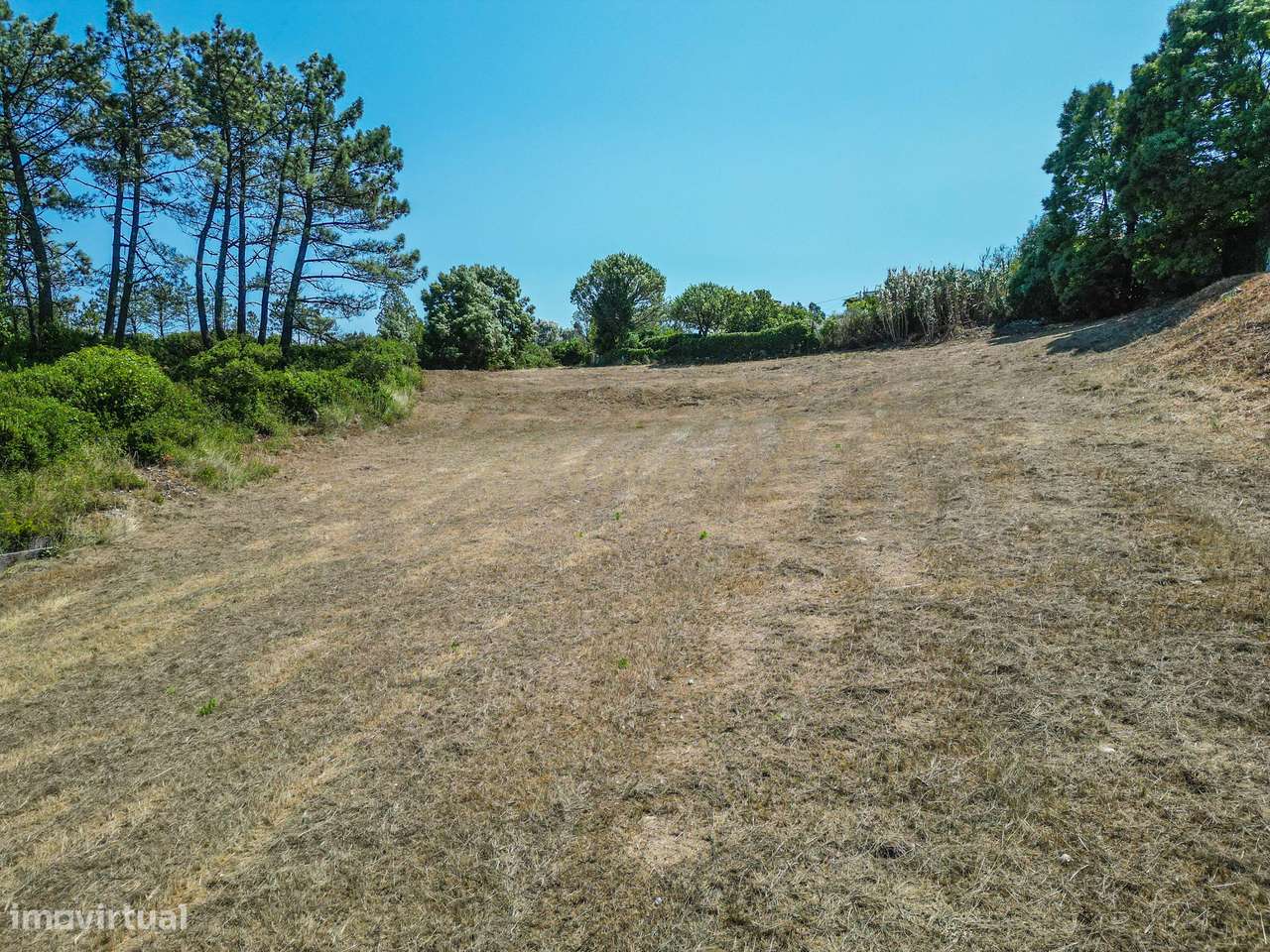 Terreno para habitação própria ou como investimento.-10