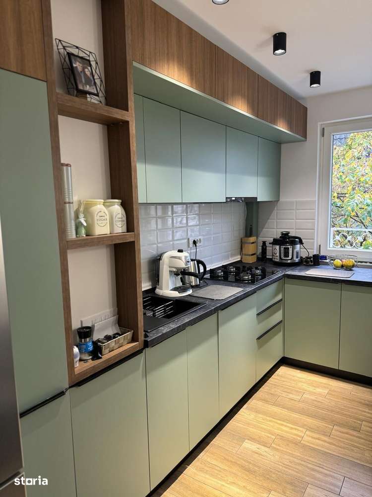 Superb Apartament 4 Camere Gorjului