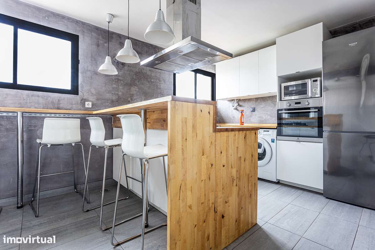 Fantástico T4 Duplex, com vista mar, em Cascais-24