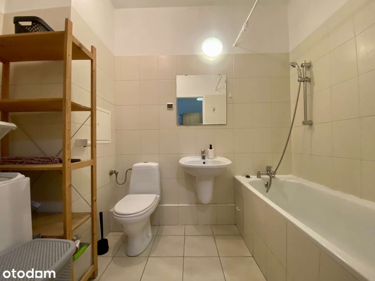 Atrakcyjna kawalerka z dużym potencjałem inwestycyjnym-8