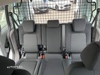 Ford Transit Connect - 21