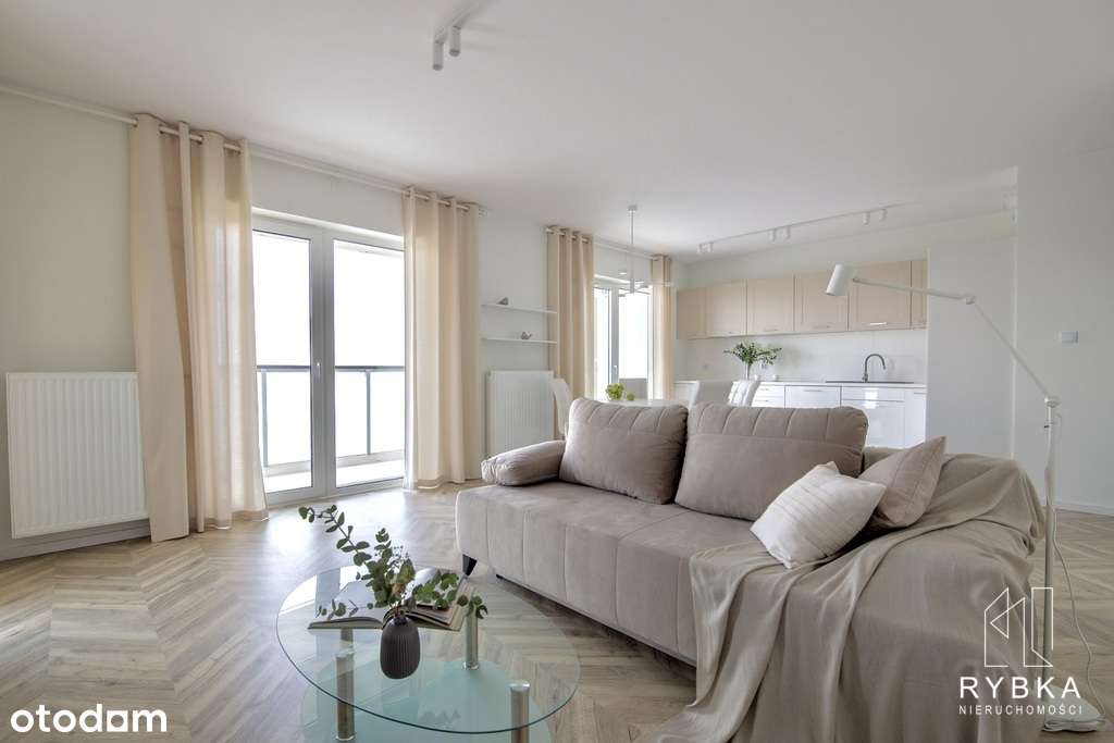 Warta Tower, 4 pokoje, loggia 34 m2, 2 hala garaż
