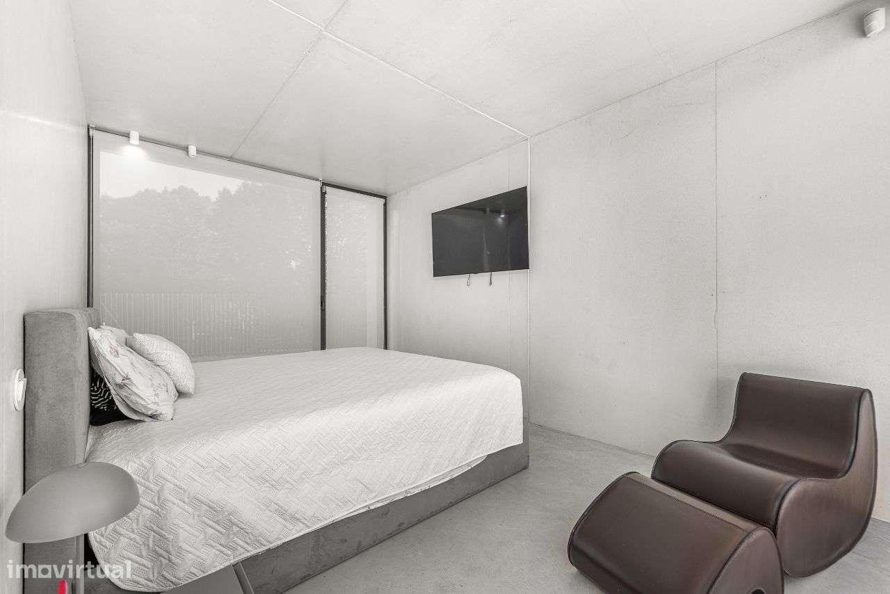 Fantástica Moradia T3+1-8