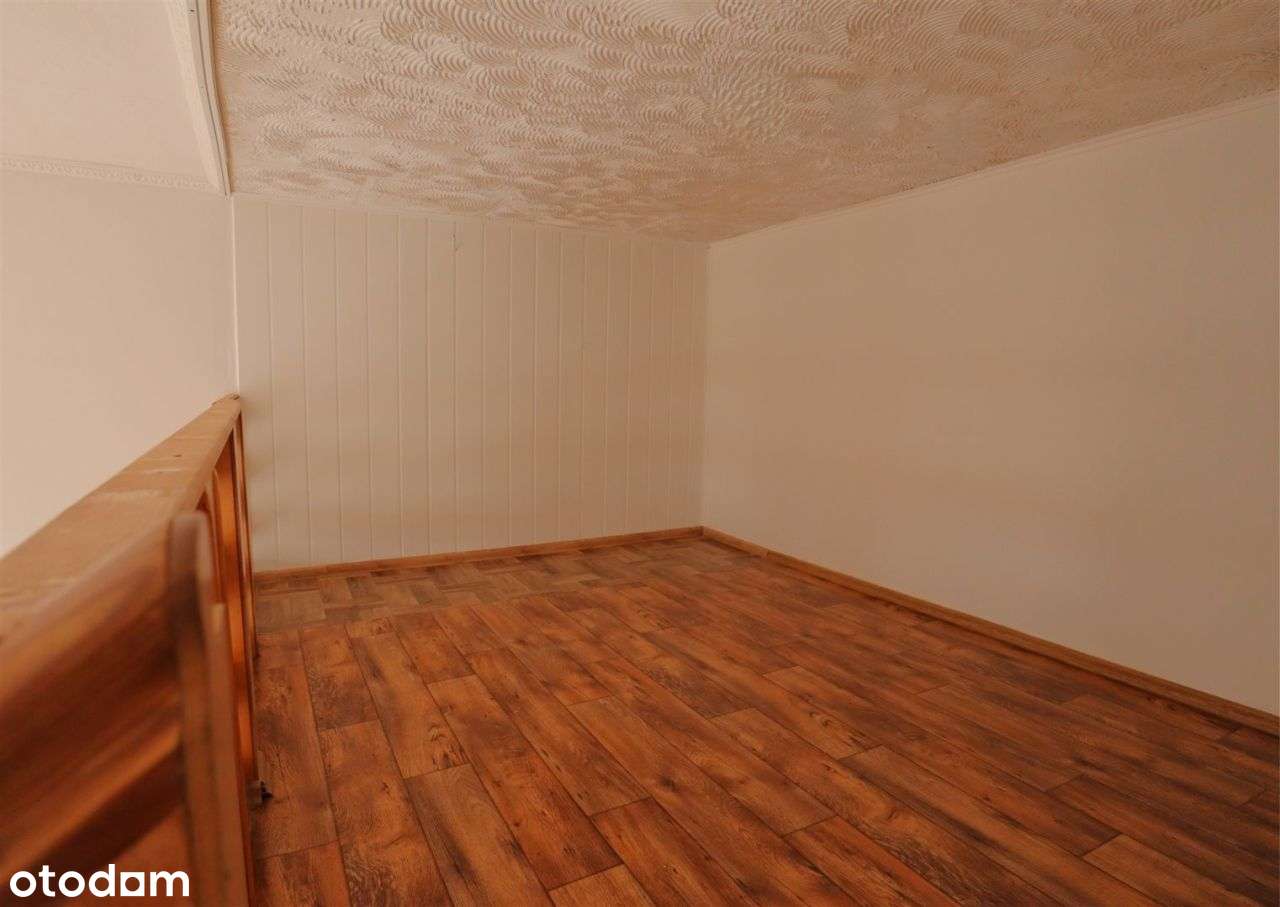 Antresola i balkon – hit na Dworcowej-11