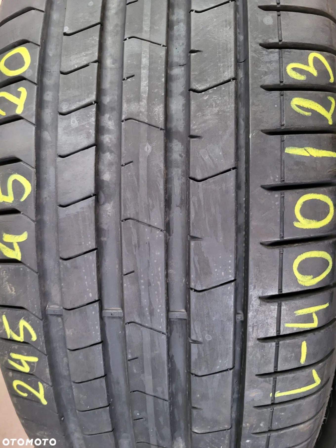 245/45R20 103W VOL (L400/23)003 LETNIE PIRELLI Pzero PZ4 2szt. 6mm - 3