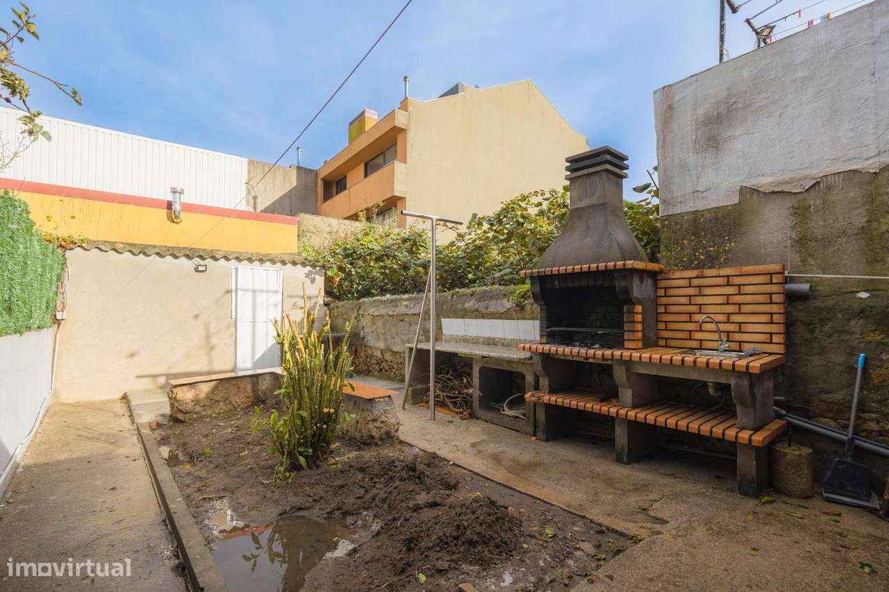 Andar Moradia T3 – Rés do Chão Totalmente Remodelado-29