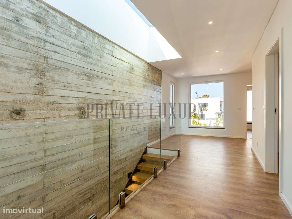 Moradia de Luxo T5 com Piscina em Belas, Sintra | Design Contemporâ...-9
