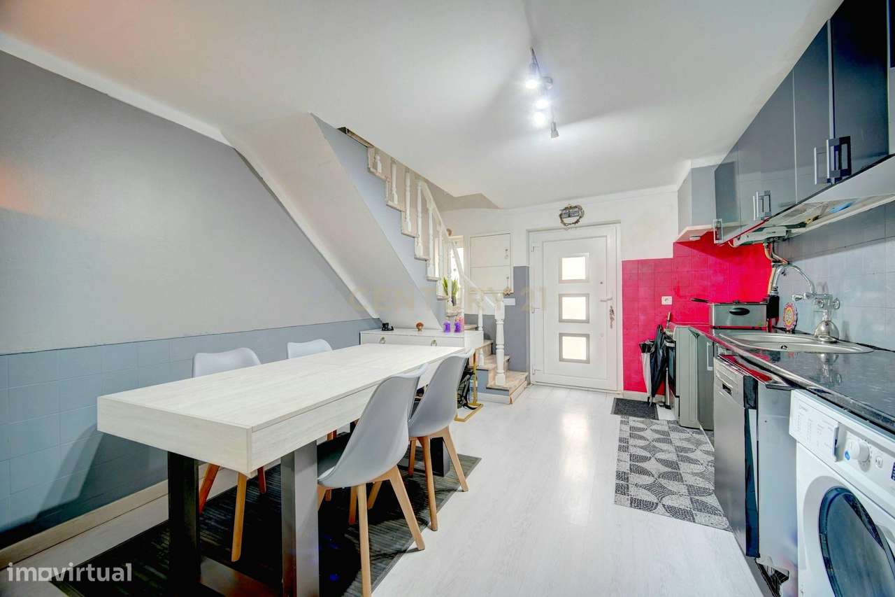 Moradia T2 Triplex no Coração de Odivelas - Grande imagem: 5/24